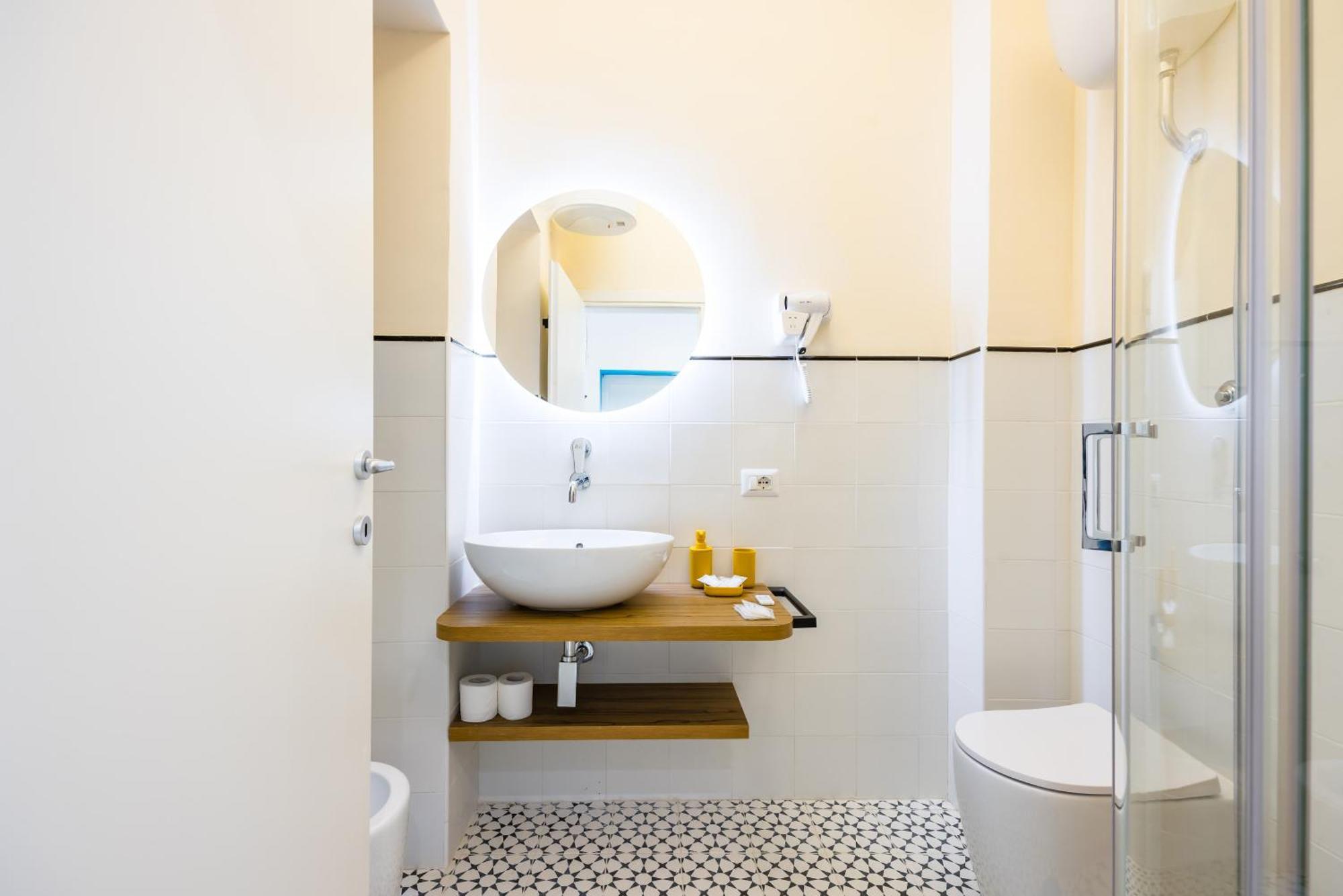 Cirillo Sunshine By Napoliapartments Bagian luar foto